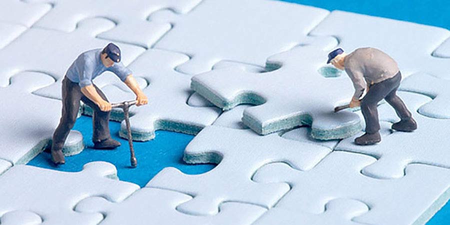 how to manage outsourcing