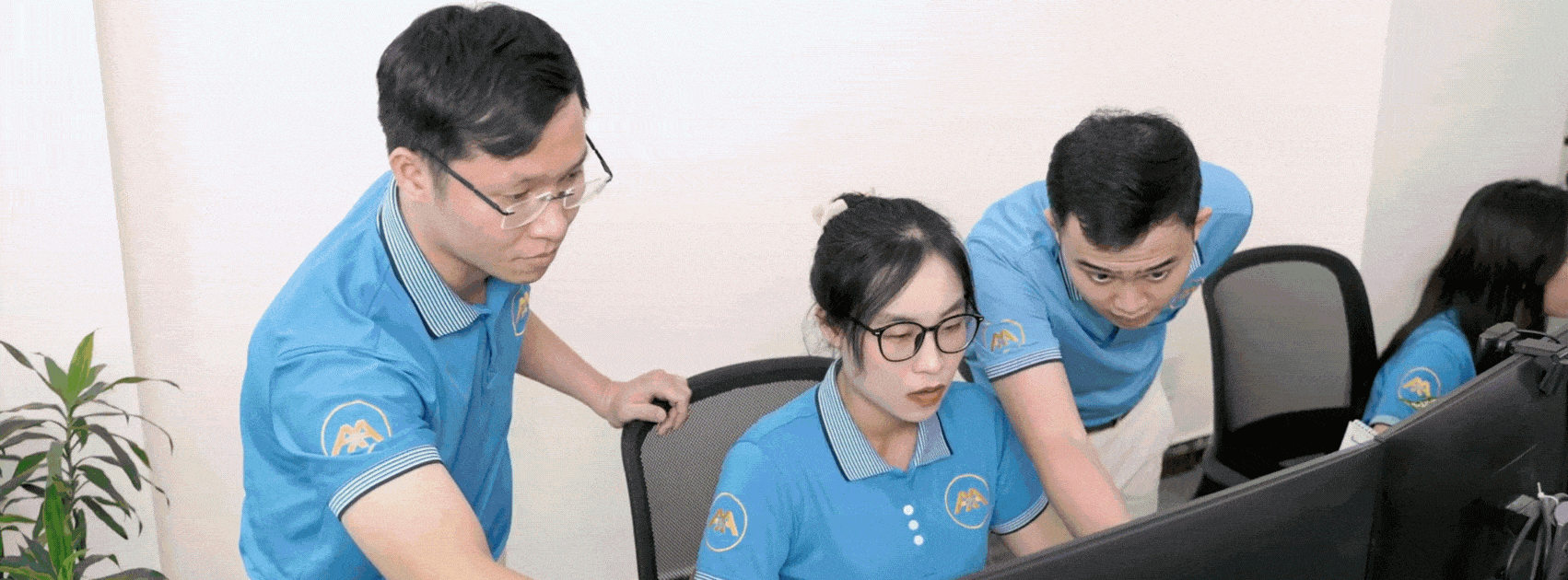 About AXA Engineers 1 Anh bia 1